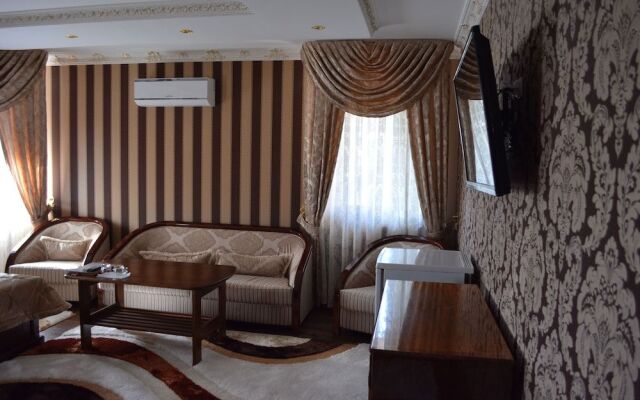 Papillon Hotel