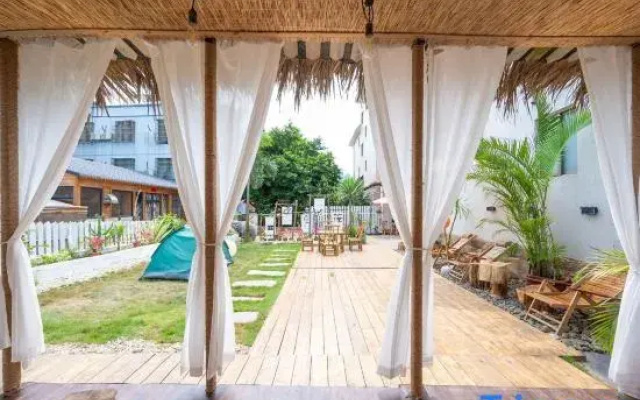 Weizhou Island Xizi Lane Homestay