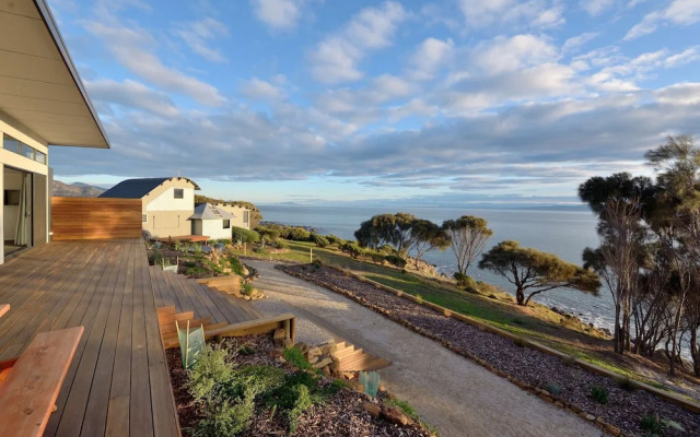 Freycinet Coastal Retreat