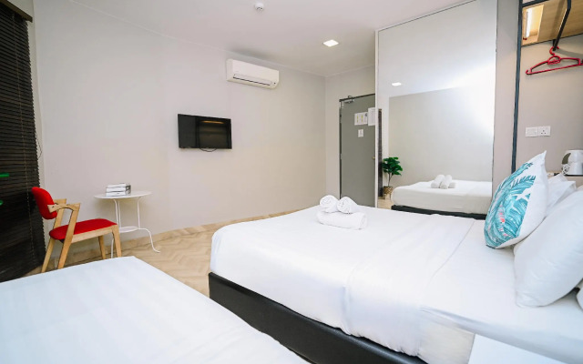 Worldview Grand Hotel