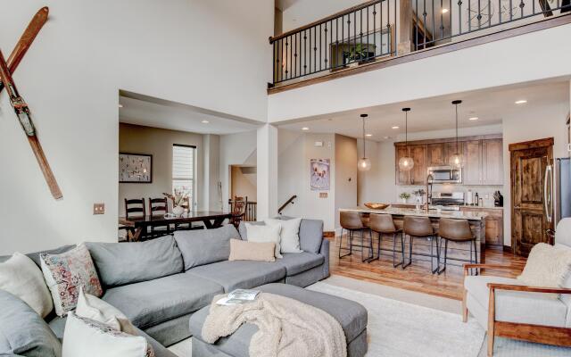 Noah s Retreat by Boutiq