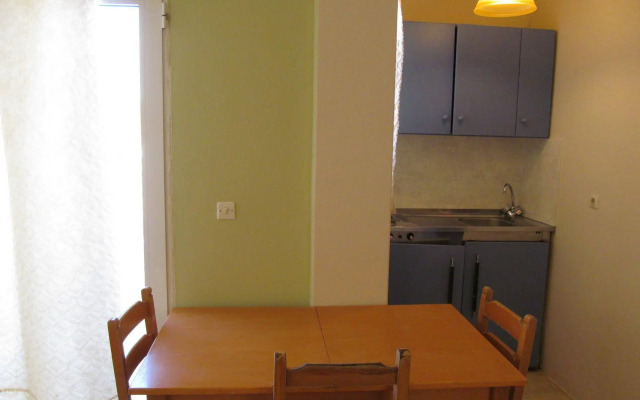 Irini Apartments