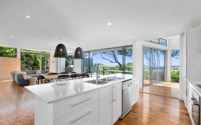 Stunning Seaviews, Sunshine Beach