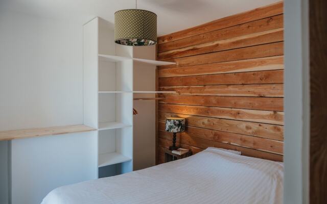 La Petite Maison Basse Corréo