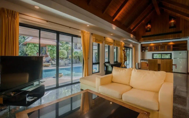 Solas Pool Villa in Nai Harn