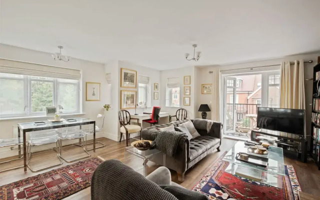 NEW 2BD Flat Great Location Heart of Maidenhead