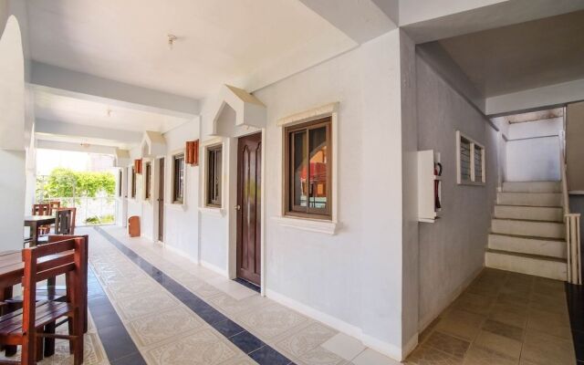 ZEN Rooms White Beach