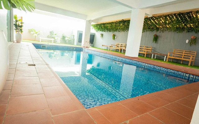 Impeccable 2-bed Apartment in Lekki With Snooker