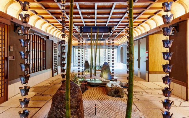 Sunrise Suites