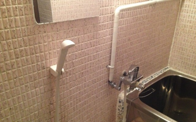 Shin-Osaka Backpacker's Hostel