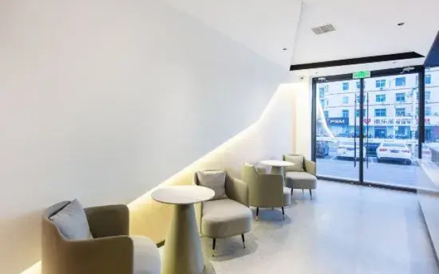 IU Hotel (Shijiazhuang Yucheng Liangcun Branch)