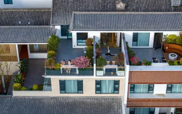 Jianguo HIDDEN Hotel (Dali Ancient City)