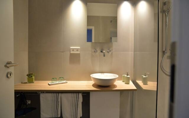 Grey House Apartments Grossbeeren