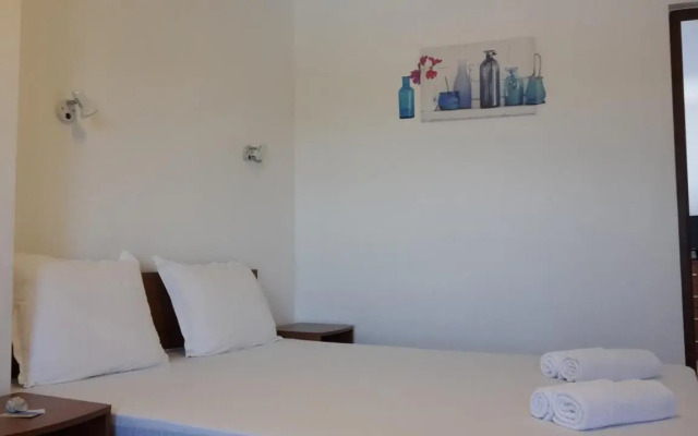 Guest House Kera