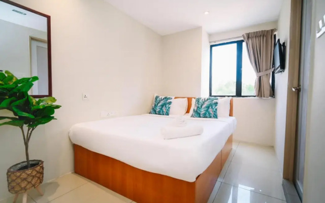 Swiss Cottage Hotel