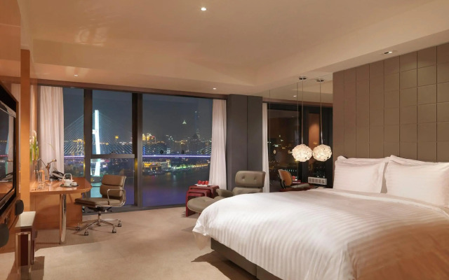 InterContinental Shanghai Expo by IHG