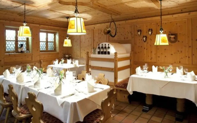 Leine Hotel