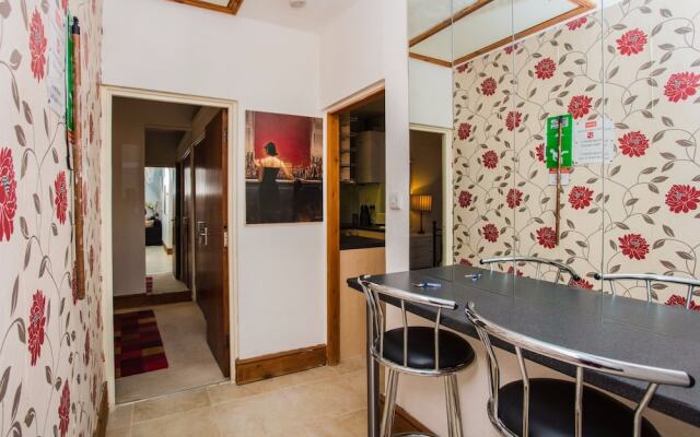Comfortable Bright & Spacious 2 Bed Central London