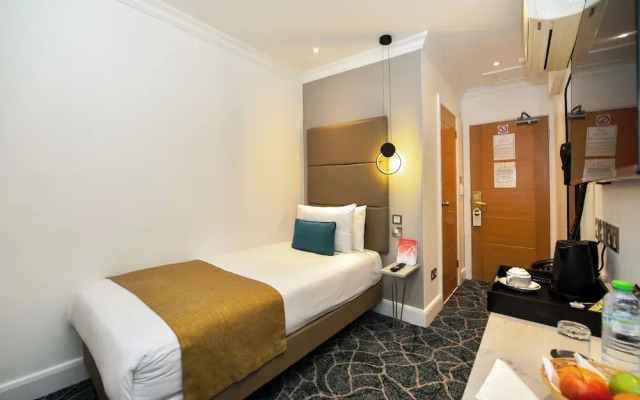 Queens Park Premier London Hyde Park