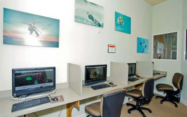 Themed Bedrooms and Large Pool