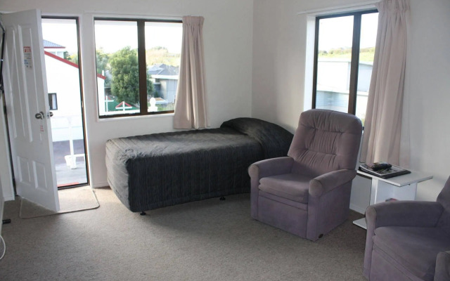 Bk's Counties Motor Lodge