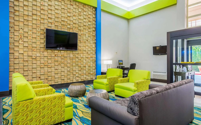 Quality Inn Atlanta Northeast I-85