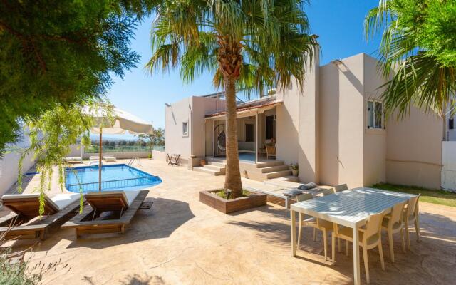 Villa Thetis Large Private Pool Walk to Beach Sea Views A C Wifi Car Not Required Eco-friendl - 2302