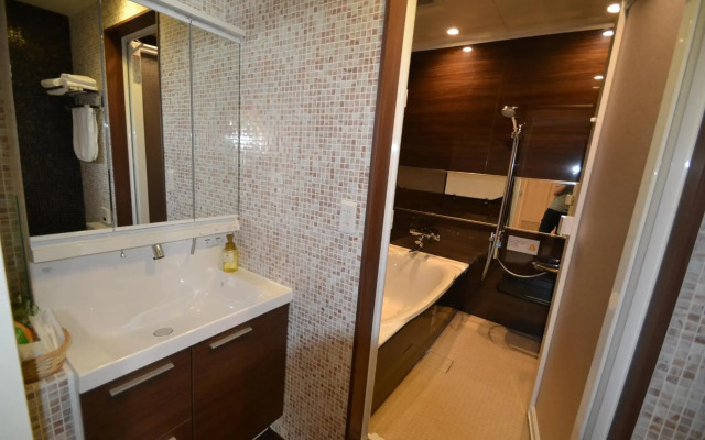 Sapporo Luxury House