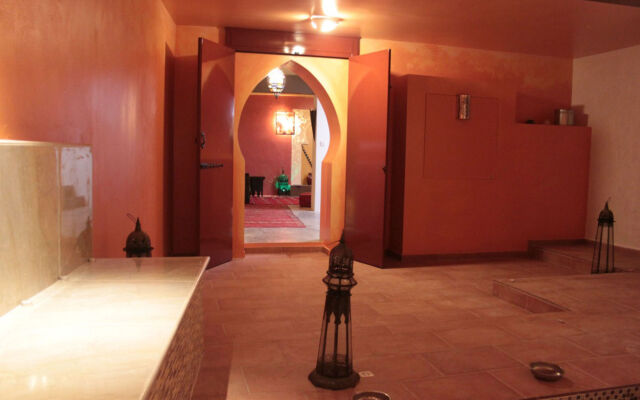 Napian Suites