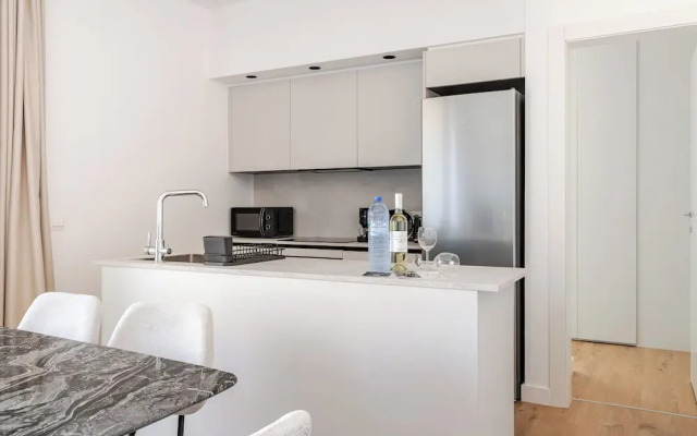 Yamas Urban Living Sequoia Residence