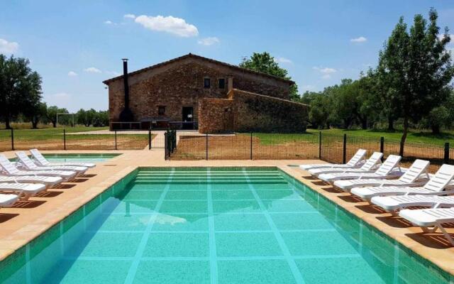 Casa rural en Girona 8 habitaciones piscina