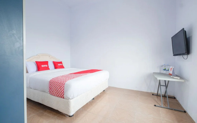 Zhafira Guest House by OYO Rooms