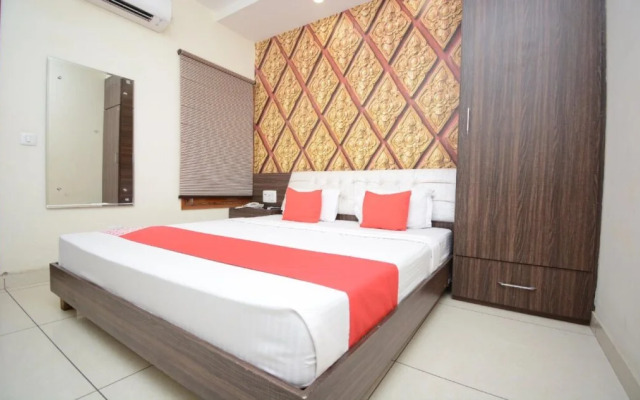 Hotel Dhingra By OYO Rooms