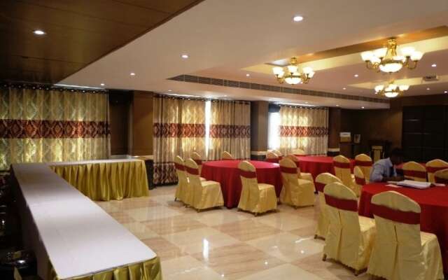 Hotel Ashwa Park