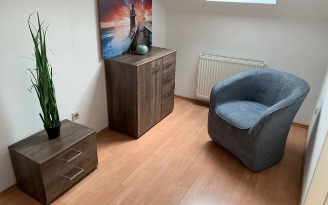 Business And Holiday Apartments