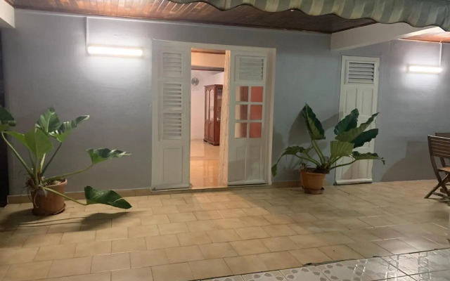 Villa à louer à Sainte-Anne en Martinique