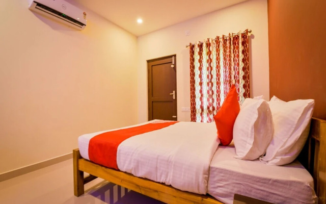 The Greenview Inn by OYO Rooms
