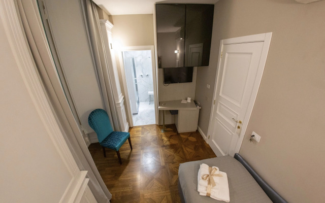 Leone Camere D'Autore