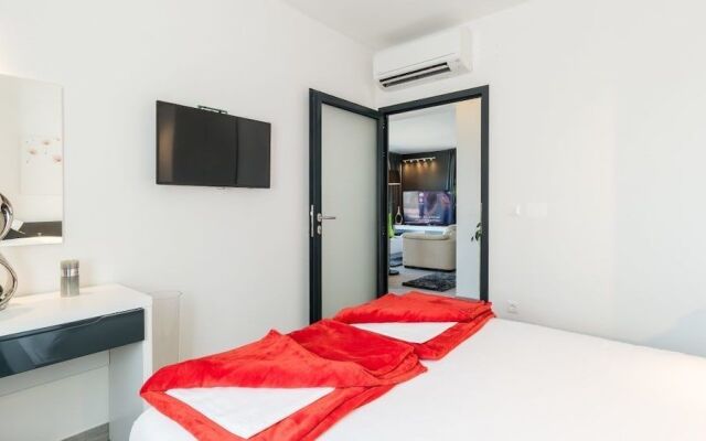 Residence Alpha Apartments