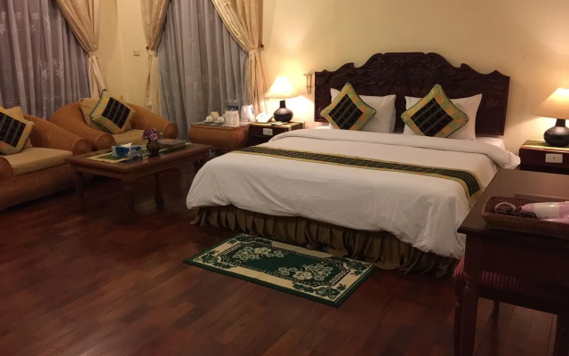 Champa Palace Hotel