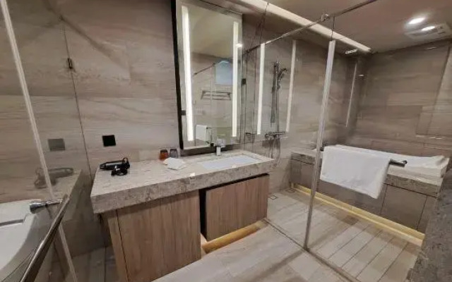 Boutech Wuri Village Hotel