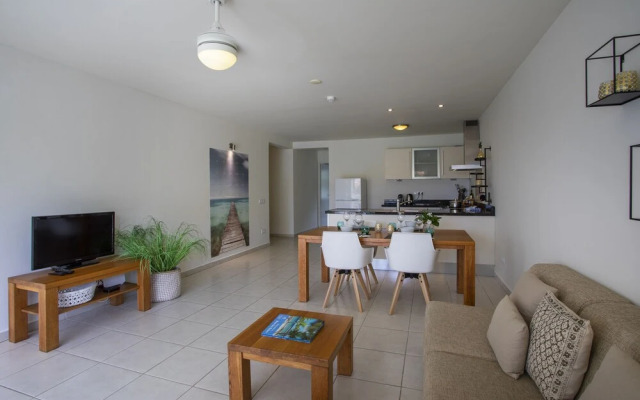 Blue Bay Apartments