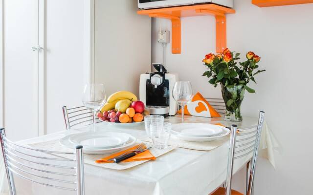 Florence Liona Apartments