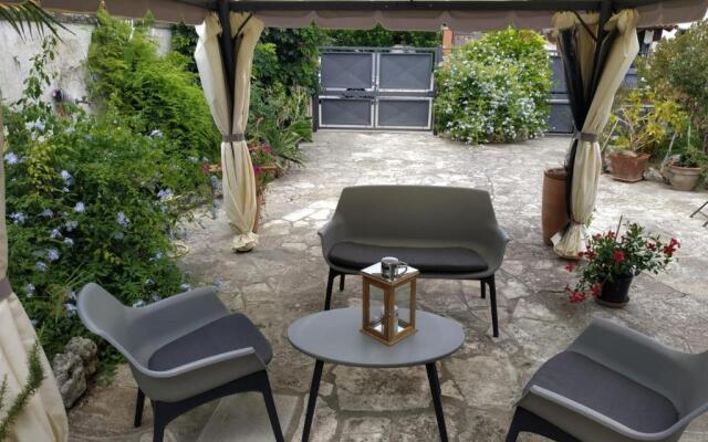 Bb Tra I Mari Del Salento