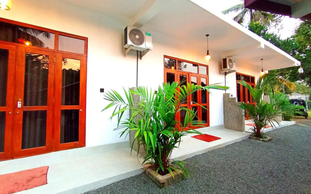 Palm View Guest - Mirissa