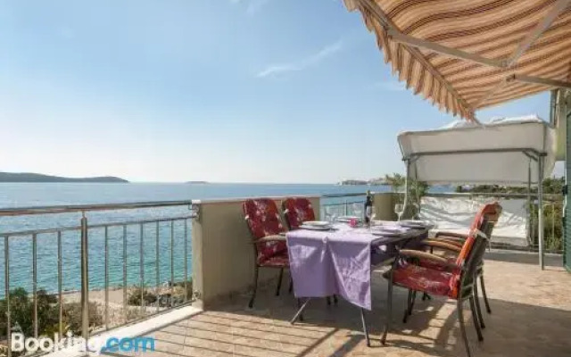 Guest House Loranum
