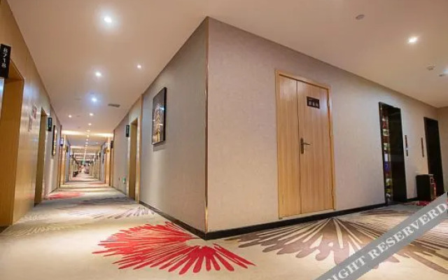Shankee Hotel (Zhengzhou East Station Kangping Road)
