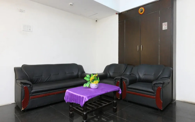 OYO 15507 Sunshine Highway Inn
