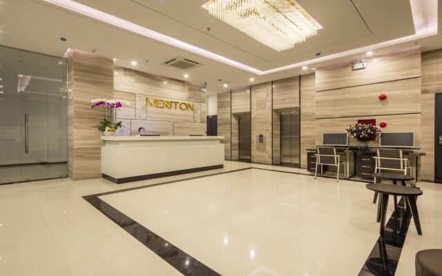 Meriton Hotel