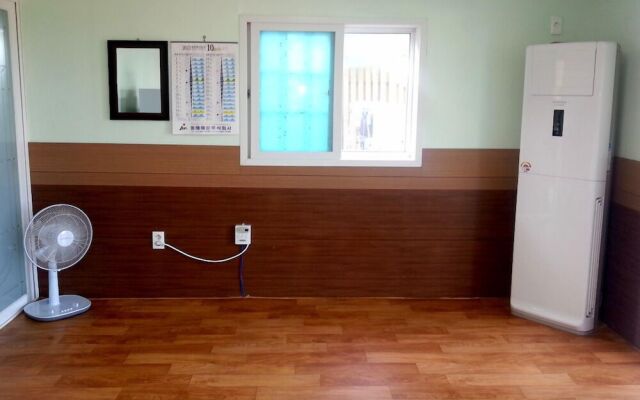 Yokjido Solguji Pension